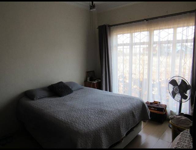 6 BEDROOM HOUSE FOR SALE IN PROCLAMATION HILL